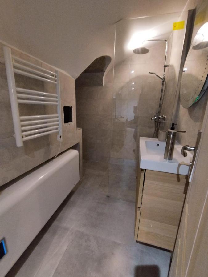 Beautiful Triplex In The Center Of Paris Apartment Екстериор снимка
