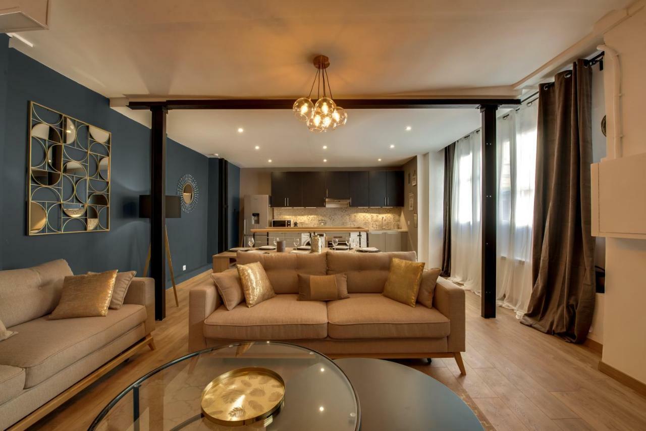 Beautiful Triplex In The Center Of Paris Apartment Екстериор снимка