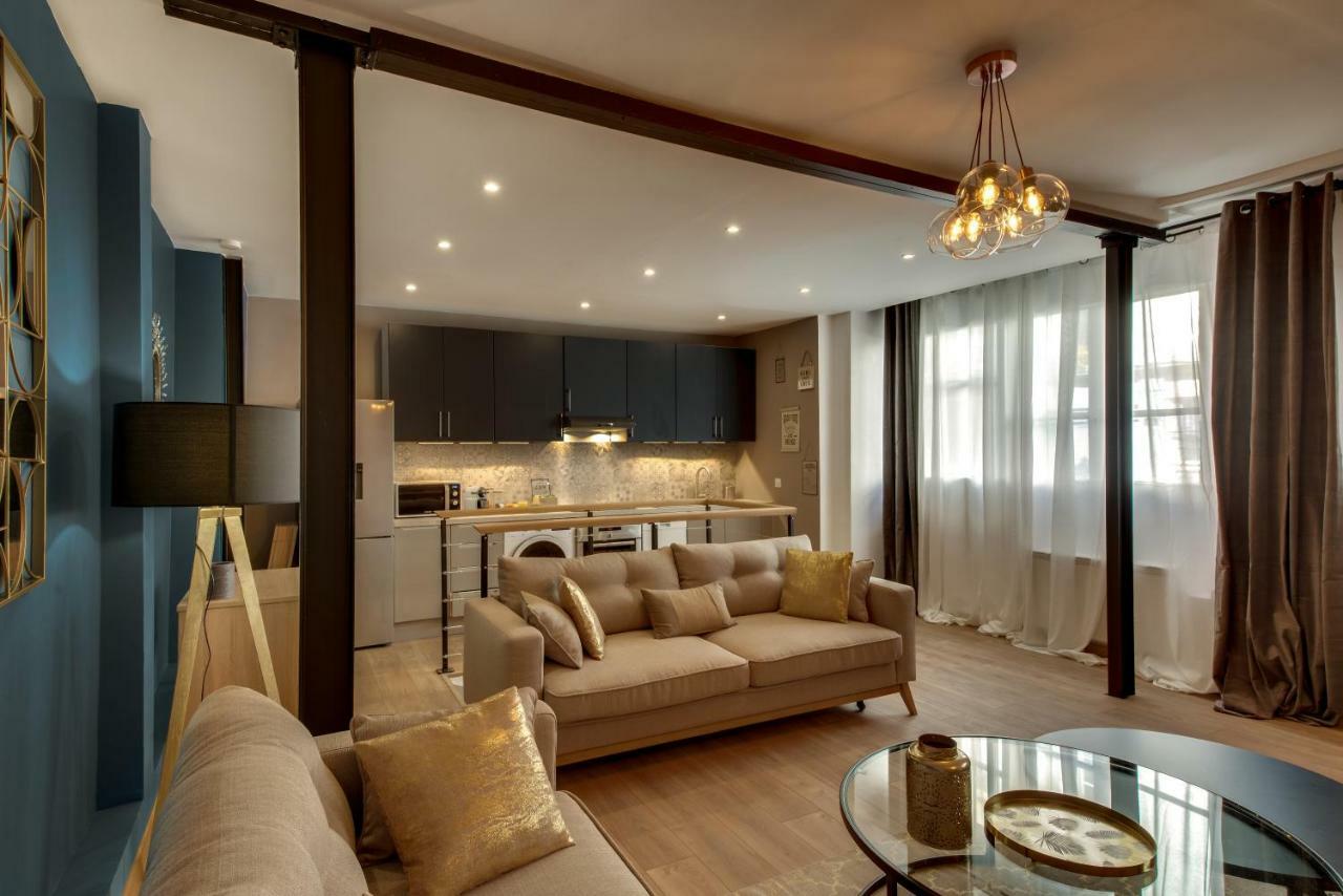 Beautiful Triplex In The Center Of Paris Apartment Екстериор снимка