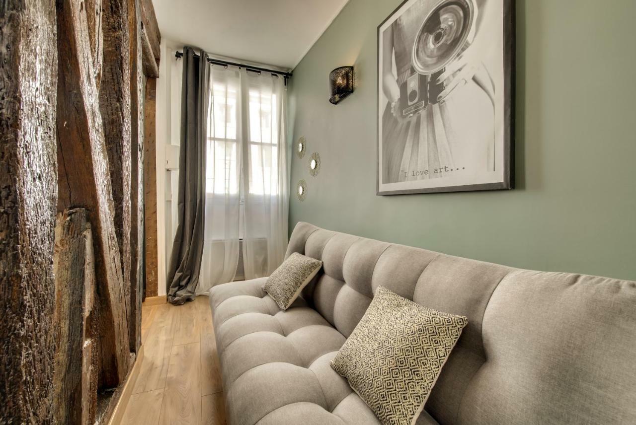 Beautiful Triplex In The Center Of Paris Apartment Екстериор снимка