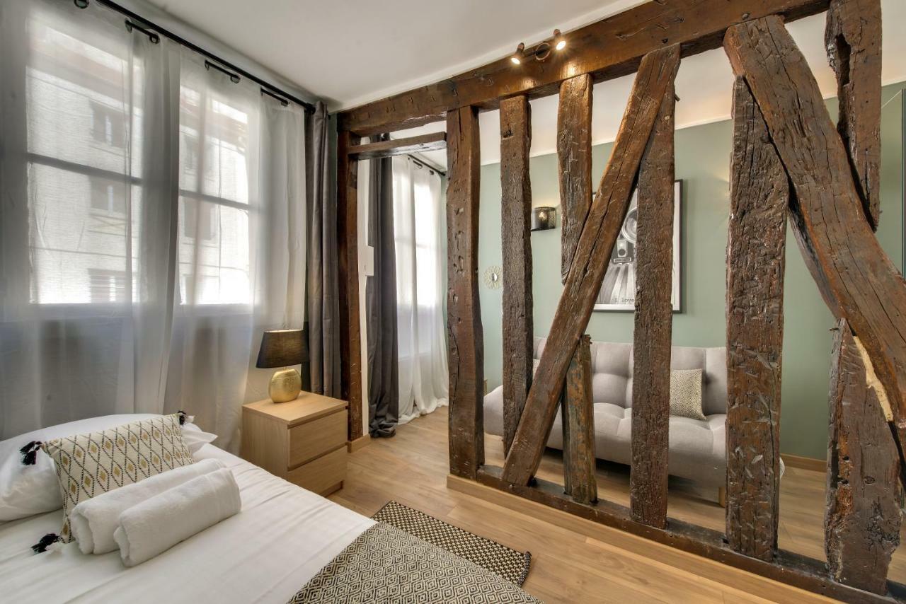 Beautiful Triplex In The Center Of Paris Apartment Екстериор снимка